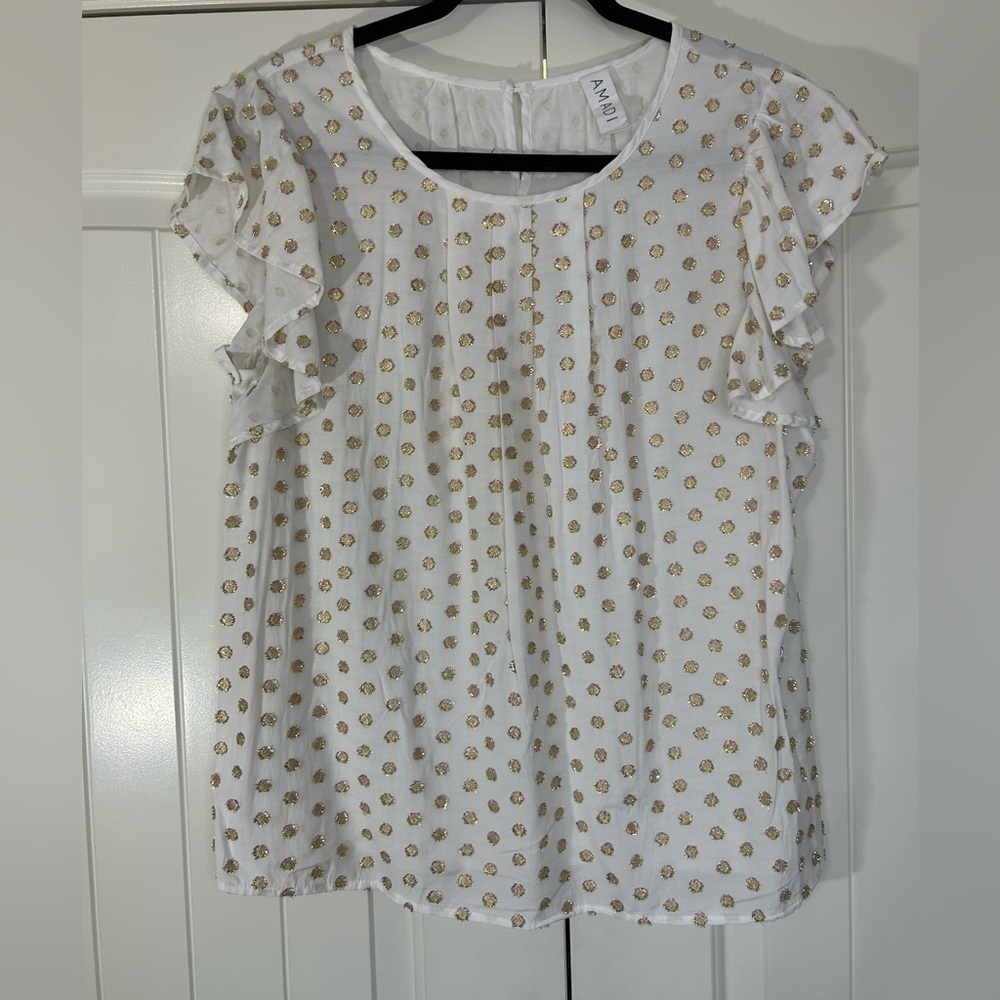 Amadi White Blouse w/ Gold Shimmer Polka Dots. Short sleeves. Size Large